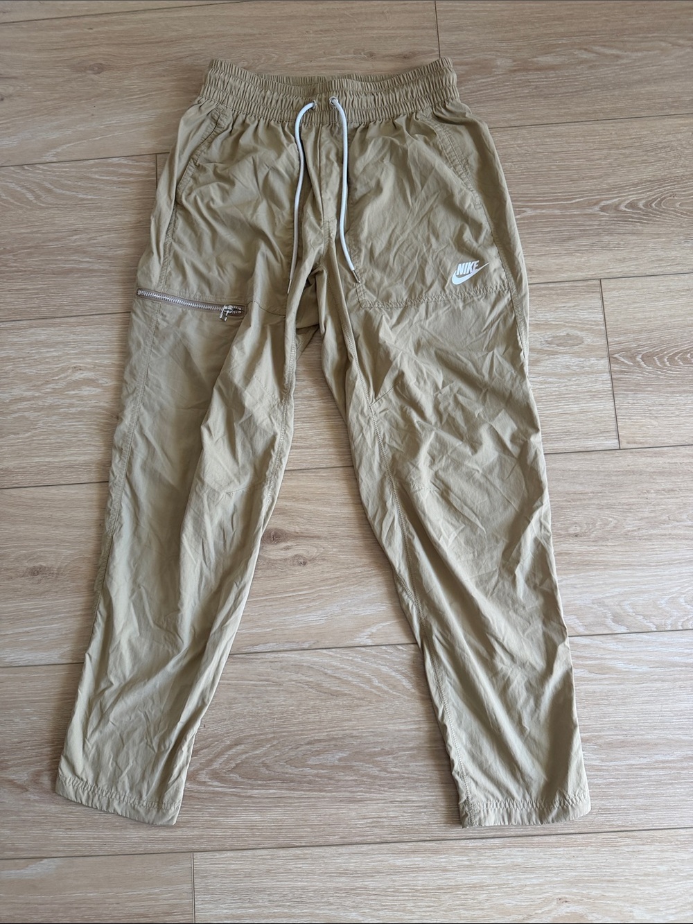 Nike Men’s Khaki Joggers with White Logo - Picture 1 of 5